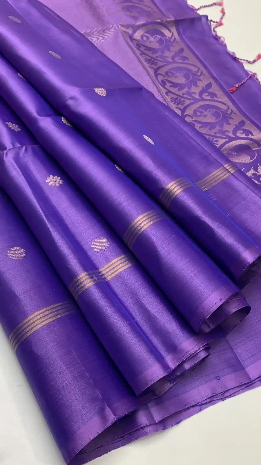 Kanchi Floral Butta Zari Border Soft Silk Saree